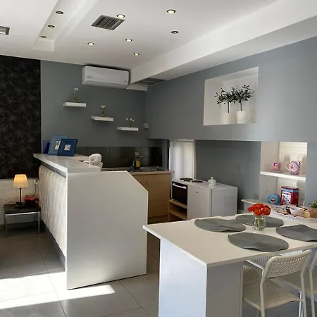 Garden Of Apollo Corinth